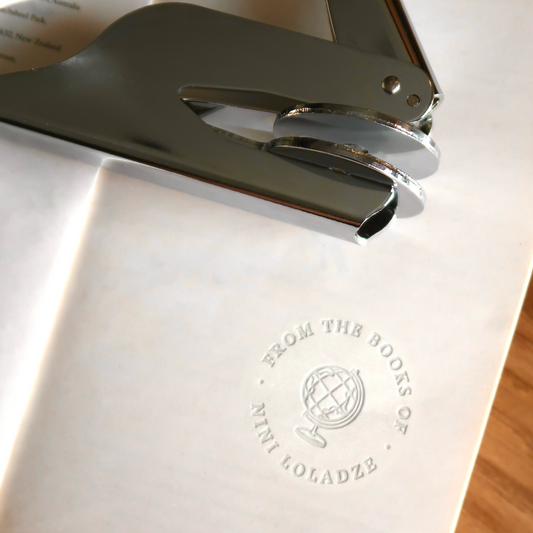 Personalized Book Embosser with a Globe Illustration – Round Paper Seal